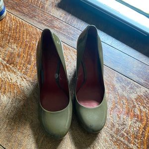 Tory Burch heels size 9.5